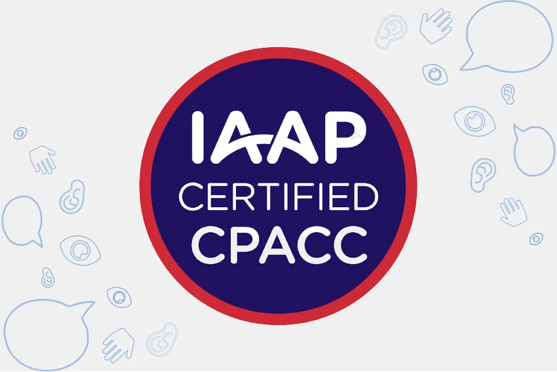 IAAP Certified CPACC 認證徽章，深藍色圓形徽章搭配紅色外框，背景散佈與無障礙相關的線條圖示，包含耳朵、眼睛、手語、對話框等。